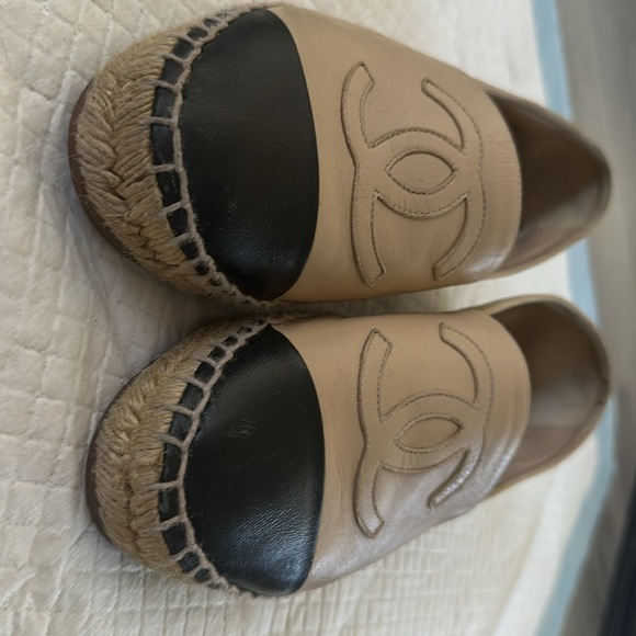 Chanel Leather Espadrilles, beige/ black size 38 - Picture 5 of 7